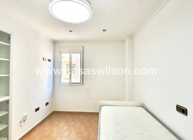 Venta - Apartamento - Torrevieja - Centro