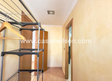 Sale - Apartment - Torrevieja - Centro
