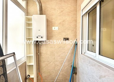 Sale - Apartment - Torrevieja - Centro
