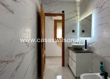 Venta - Apartamento - Torrevieja - Centro
