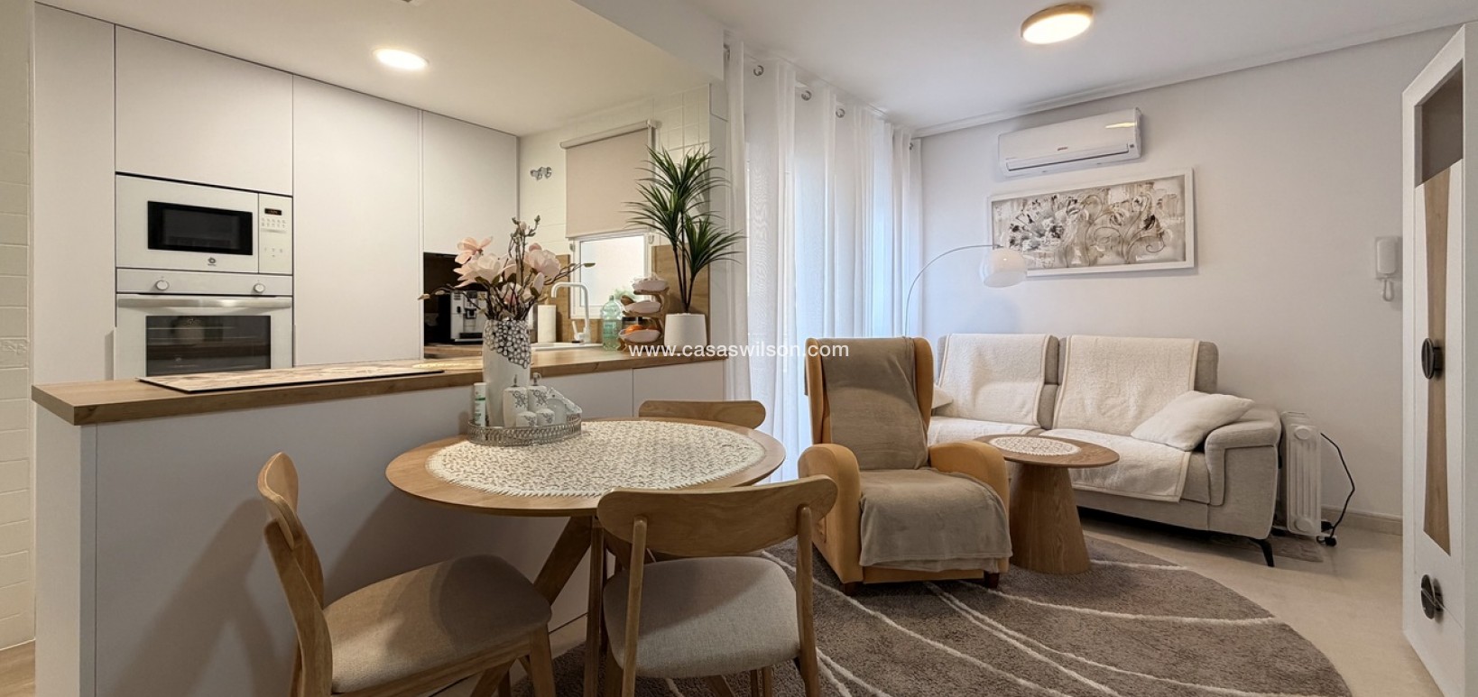 Sale - Apartment - Torrevieja - Costa Blanca
