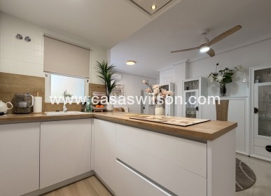Sale - Apartment - Torrevieja - Costa Blanca