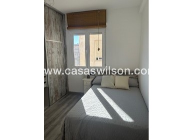 Sale - Appartement - Torrevieja - Centro