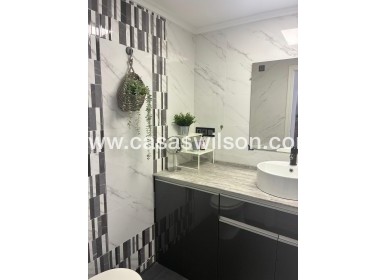 Sale - Appartement - Torrevieja - Centro
