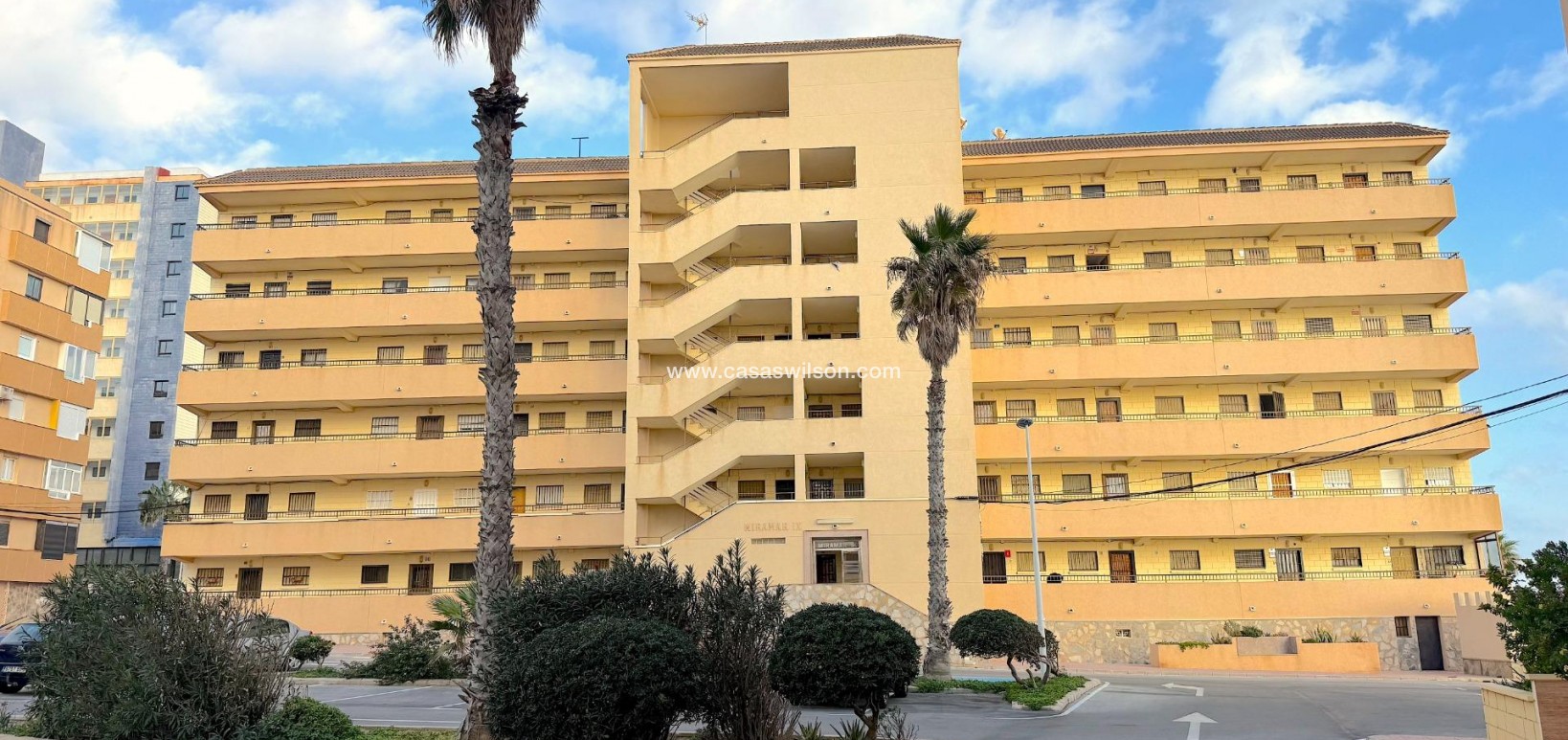 Sale - Apartment - Torrevieja - Cabo Cervera