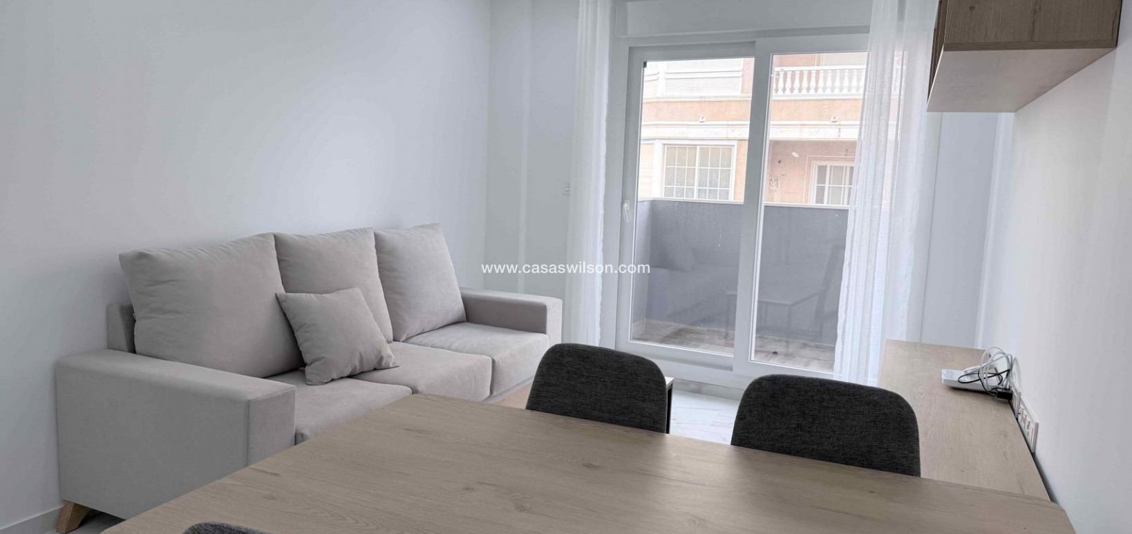 Sale - Apartment - Torrevieja - Costa Blanca