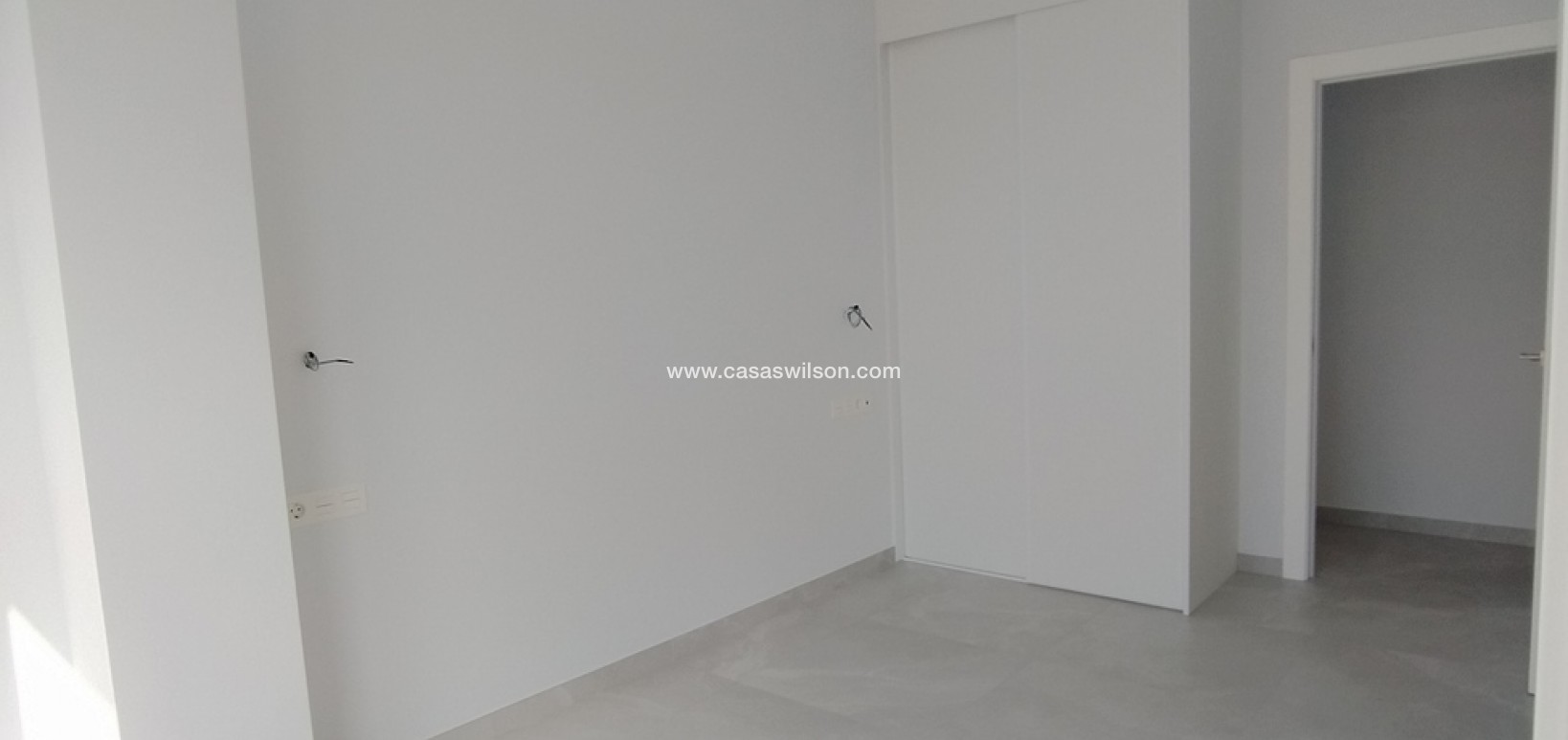 Bestaande bouw - Appartement - Torrevieja - CENTRE PLAYA DEL CURA LAS PISCINAS