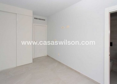 Bestaande bouw - Appartement - Torrevieja - CENTRE PLAYA DEL CURA LAS PISCINAS