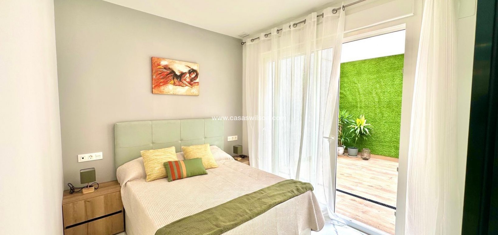 Venta - Apartamento - Torrevieja - Playa del Cura