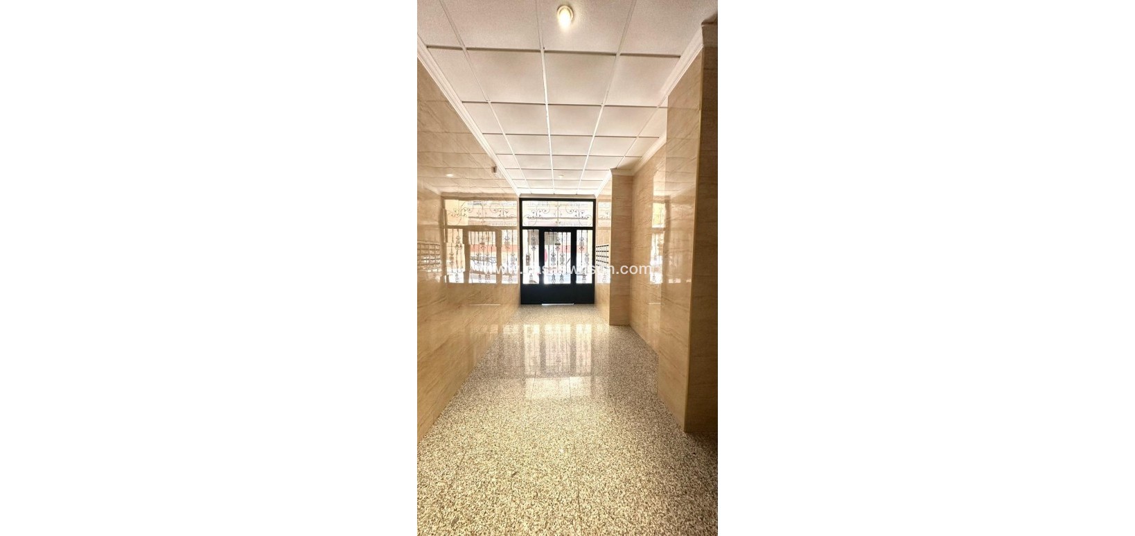 Venta - Apartamento - Torrevieja - Centro