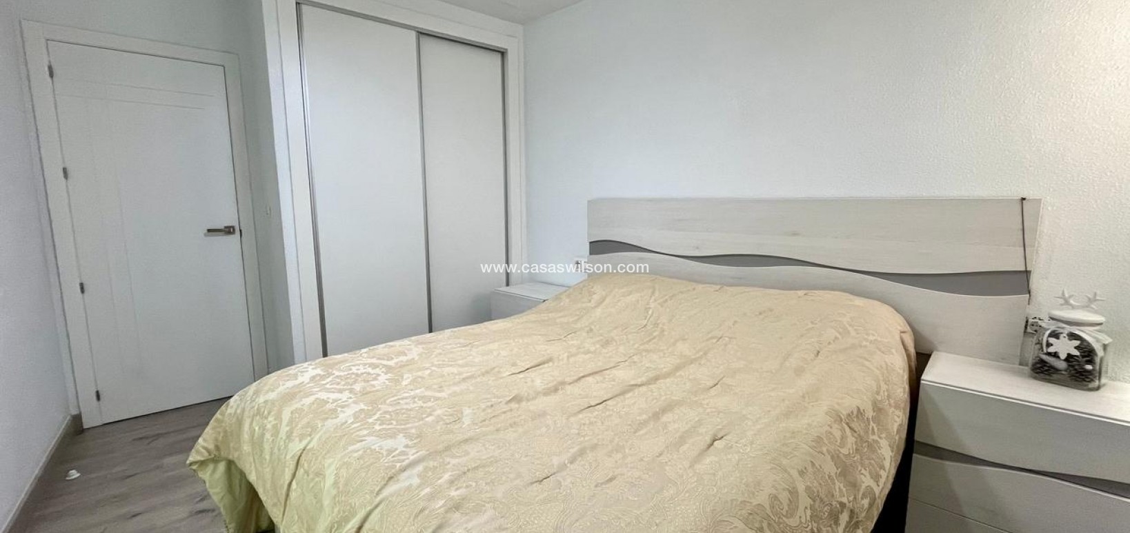 Sale - Apartment - Torrevieja - Costa Blanca