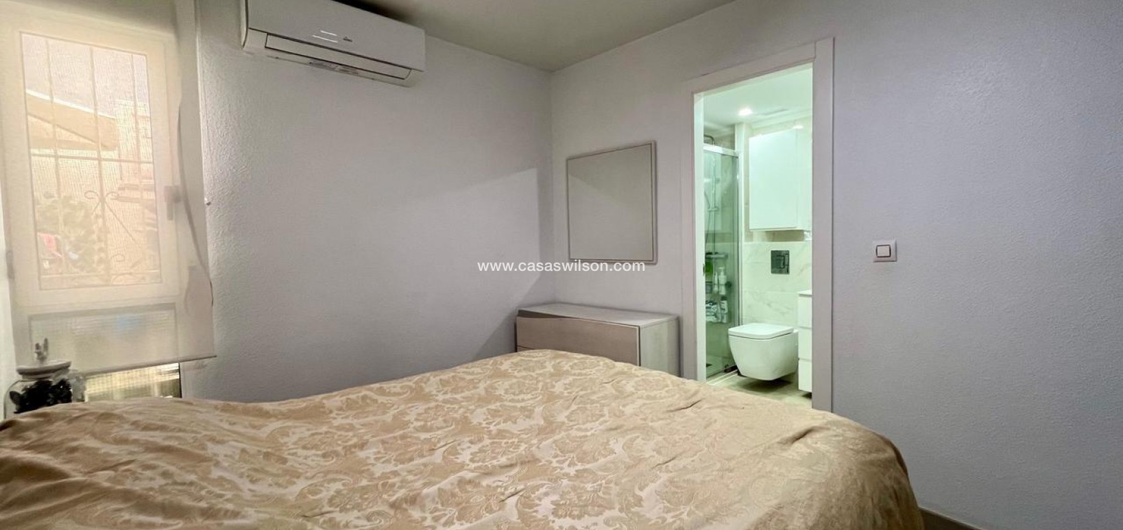 Sale - Apartment - Torrevieja - Costa Blanca