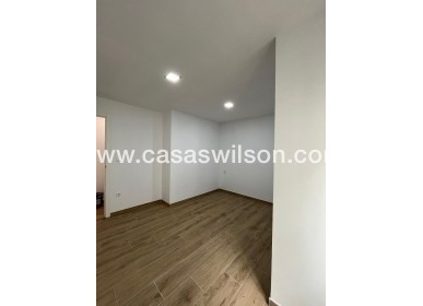 Venta - Apartamento - Torrevieja - La Mata