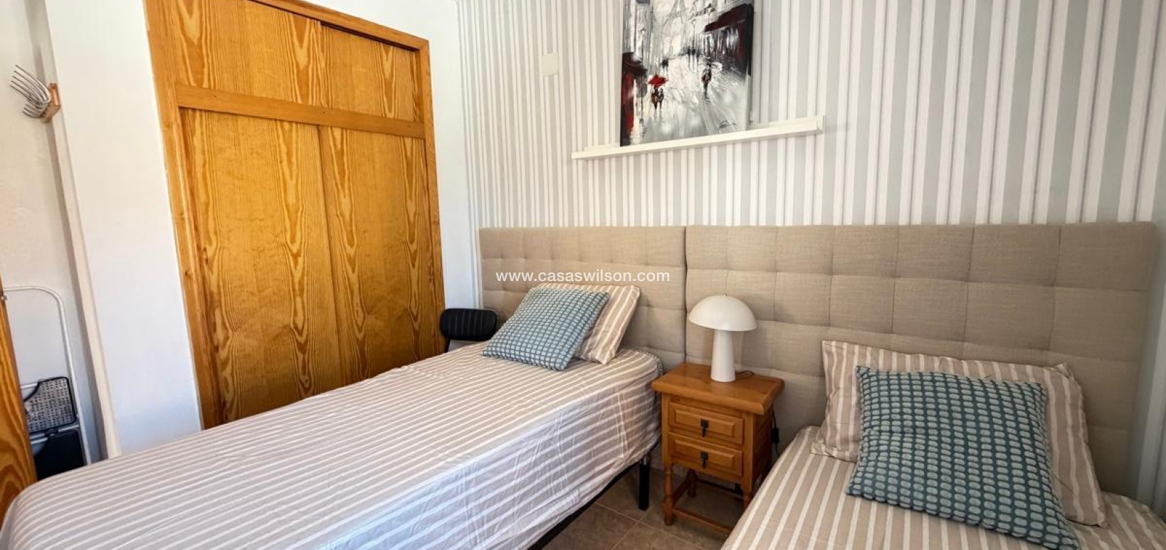 Sale - Apartment - Lomas De Cabo Roig