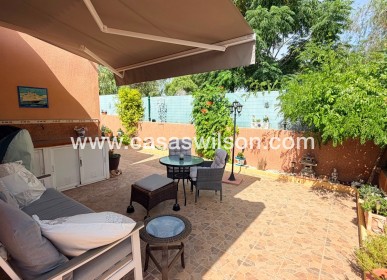 Sale - Villa - Los Montesinos - La Herrada