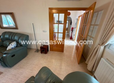 Sale - Villa - Los Montesinos - La Herrada