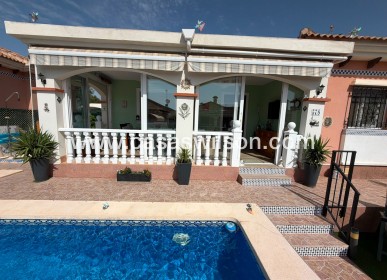 Sale - Villa - Los Montesinos - La Herrada