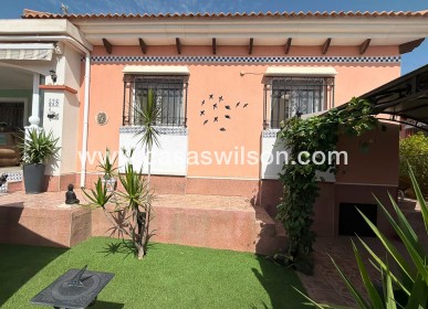 Sale - Villa - Los Montesinos - La Herrada
