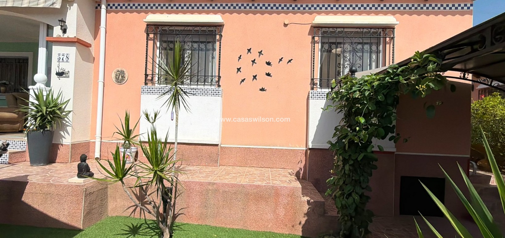 Sale - Villa - Los Montesinos - La Herrada