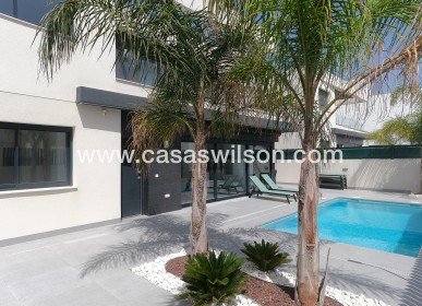 Sale - Villa - Algorfa - La Finca Golf