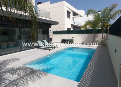 Sale - Villa - Algorfa - La Finca Golf