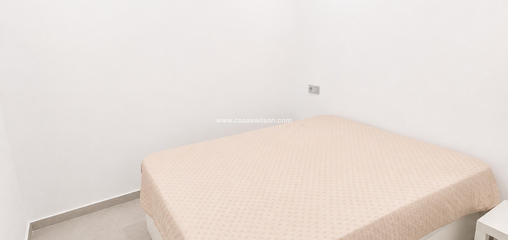 Sale - Villa - Algorfa - La Finca Golf