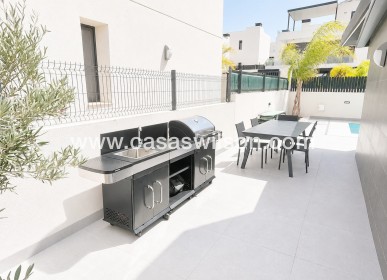 Sale - Villa - Algorfa - La Finca Golf
