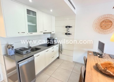 Sale - Appartement - Torrevieja - Aguas Nuevas