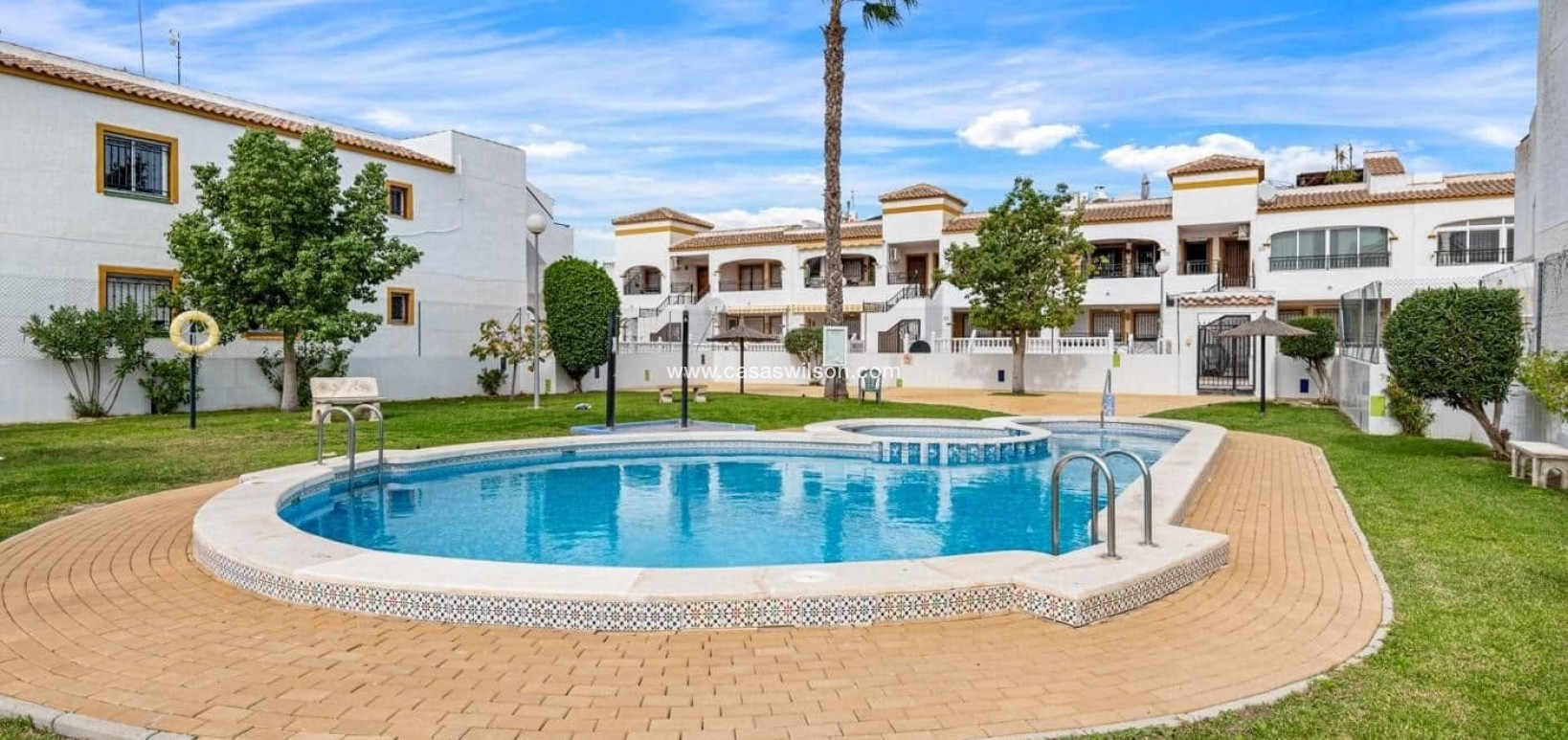 Sale - Apartment - Orihuela - Entre Naranjos Vistabella
