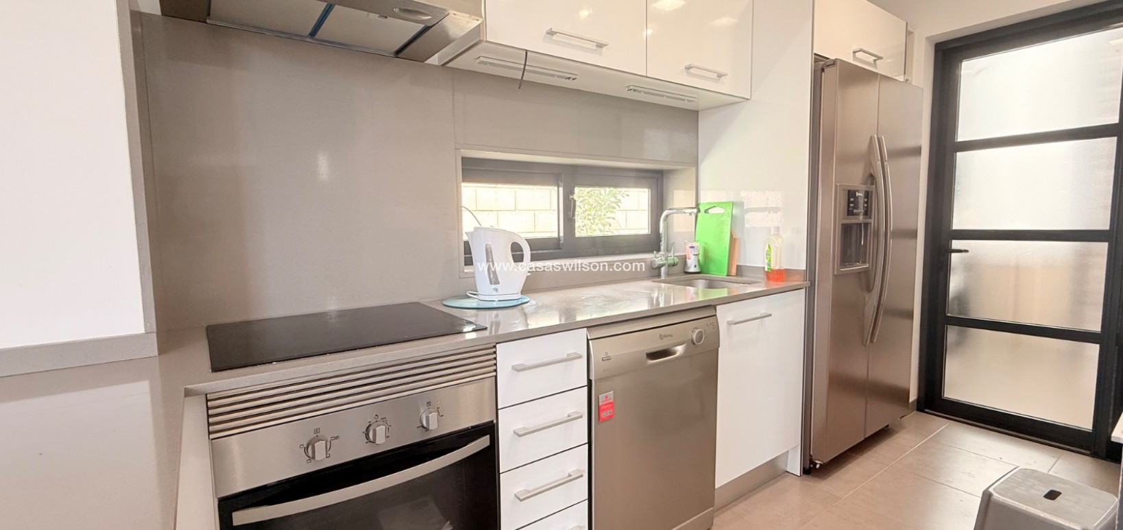 Sale - Villa - Ciudad Quesada - Pueblo Bravo