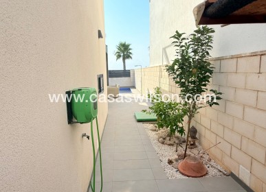 Sale - Villa - Ciudad Quesada - Pueblo Bravo
