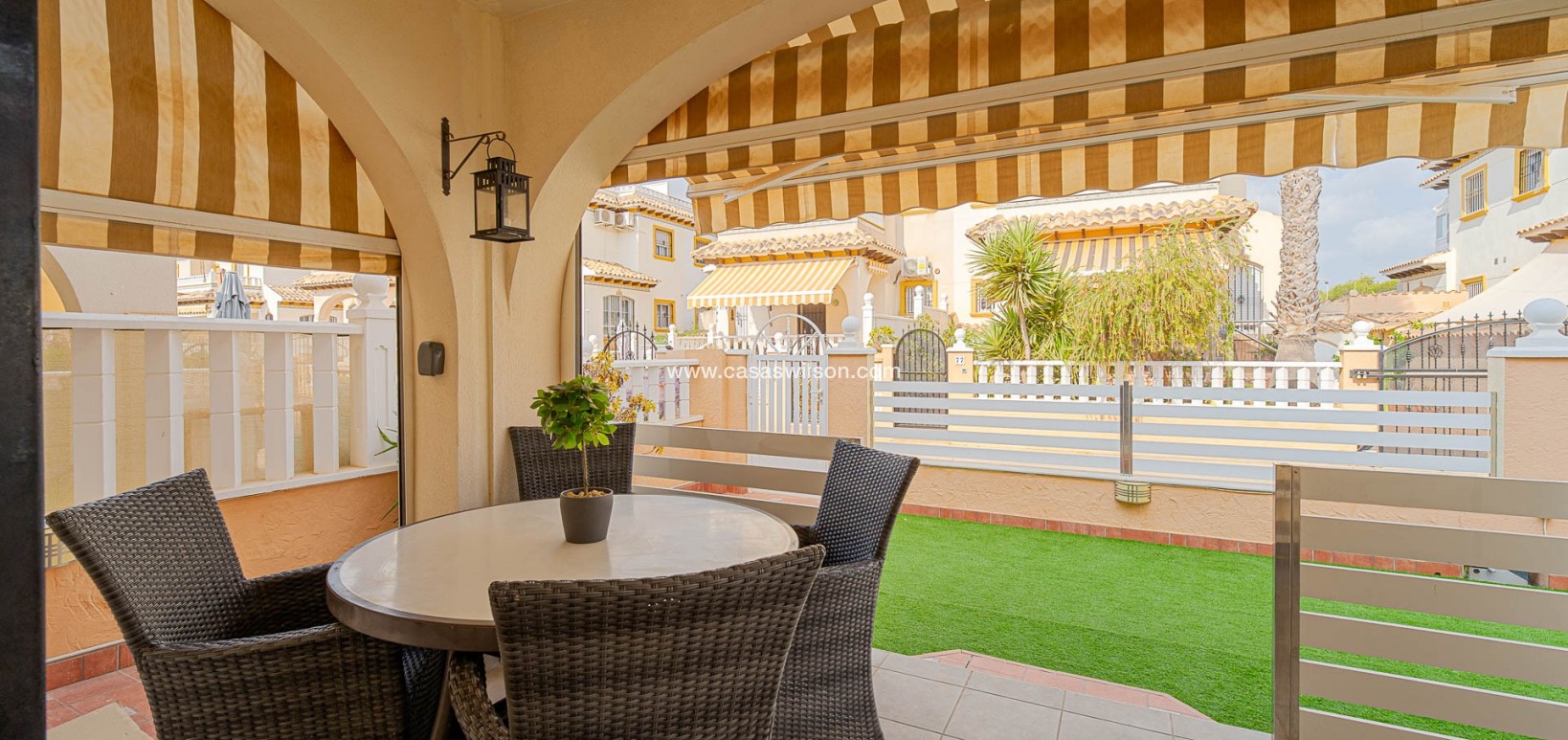 Sale - Quatro house - Orihuela Costa - Lomas de Cabo Roig