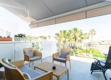 Venta - Apartment - Top Floor - Orihuela Costa - Vistabella Golf
