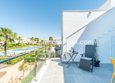 Venta - Apartment - Top Floor - Orihuela Costa - Vistabella Golf