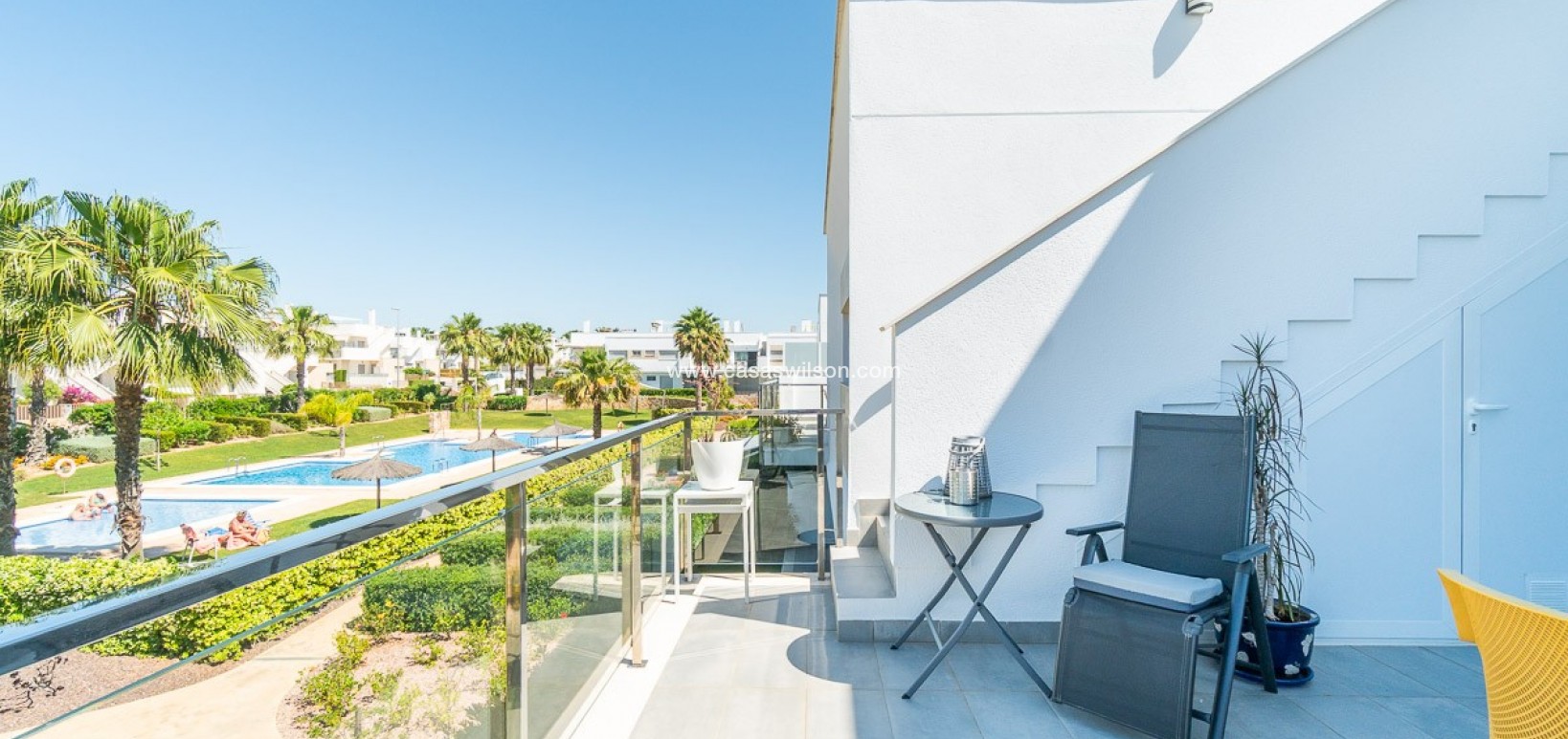 Venta - Apartment - Top Floor - Orihuela Costa - Vistabella Golf