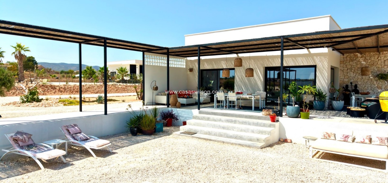 Venta - Chalet - Pinoso