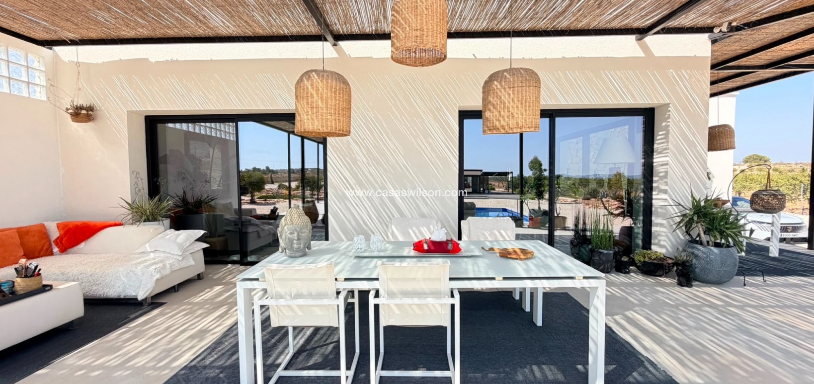 Venta - Chalet - Pinoso