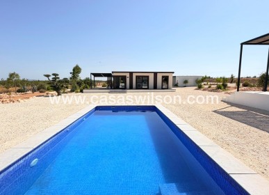 Venta - Chalet - Pinoso