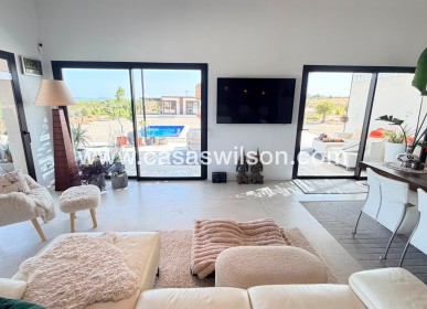 Venta - Chalet - Pinoso