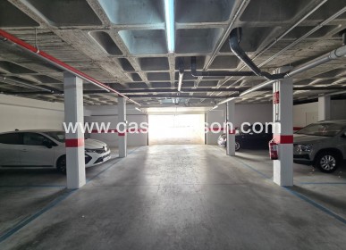 Sale - Apartment / Flat * - Orihuela Costa - Villamartín *