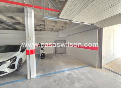 Sale - Apartment / Flat * - Orihuela Costa - Villamartín *