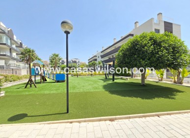 Sale - Apartment / Flat * - Orihuela Costa - Villamartín *