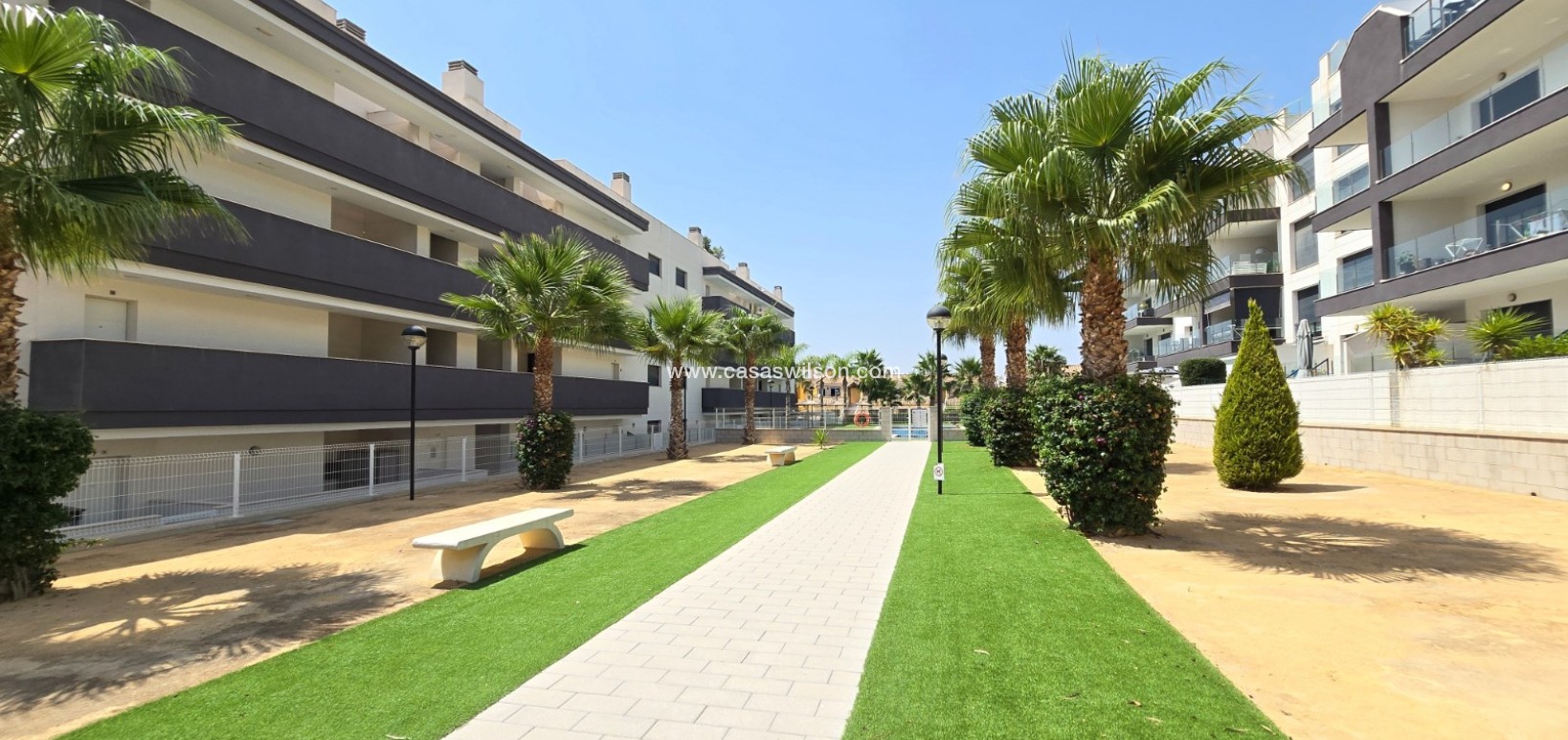 Sale - Apartment / Flat * - Orihuela Costa - Villamartín *