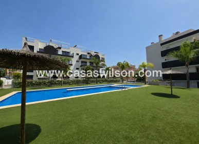 Sale - Apartment / Flat * - Orihuela Costa - Villamartín *