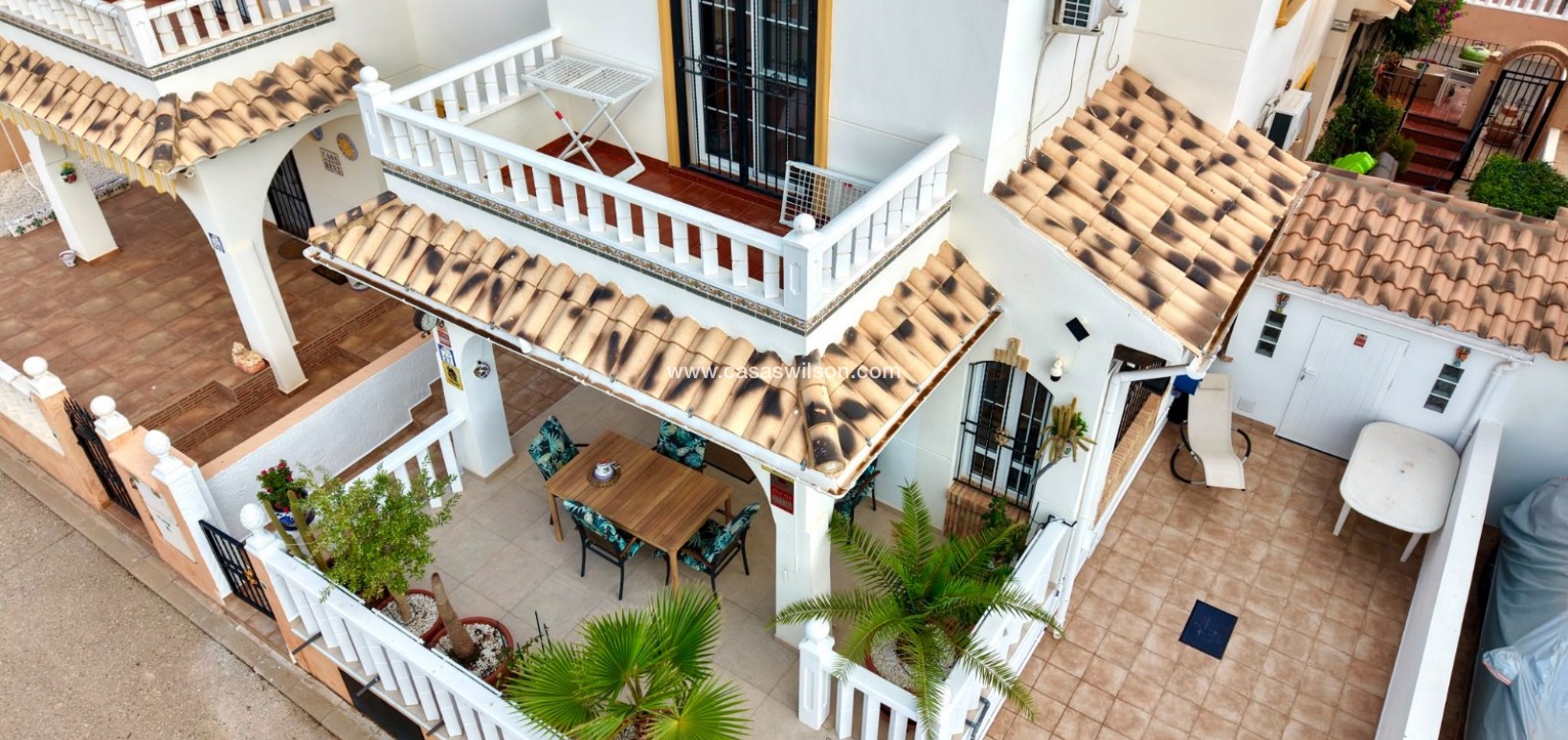 Sale - Villa - Lomas De Cabo Roig - Orihuela Costa