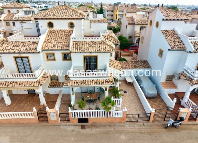 Sale - Villa - Lomas De Cabo Roig - Orihuela Costa