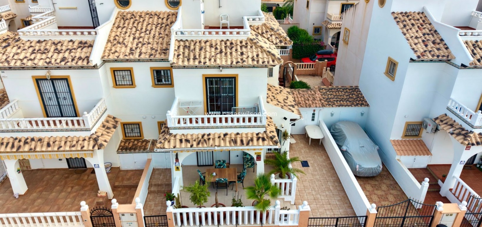 Sale - Villa - Lomas De Cabo Roig - Orihuela Costa