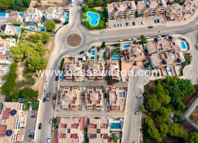 Sale - Villa - Lomas De Cabo Roig - Orihuela Costa