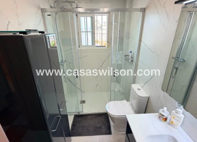 Sale - Villa - Lomas De Cabo Roig - Orihuela Costa