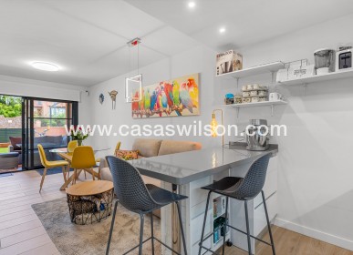 Sale - Appartement - Villamartin - Lomas del Golf